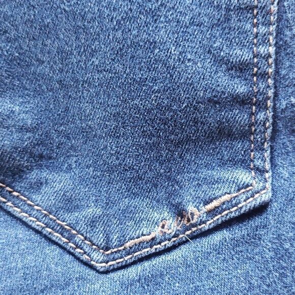 Aeropostale Girls “Lola” Slim Legging Jeans – Soft Stretch Dark Wash Denim Y2K - Picture 9 of 9